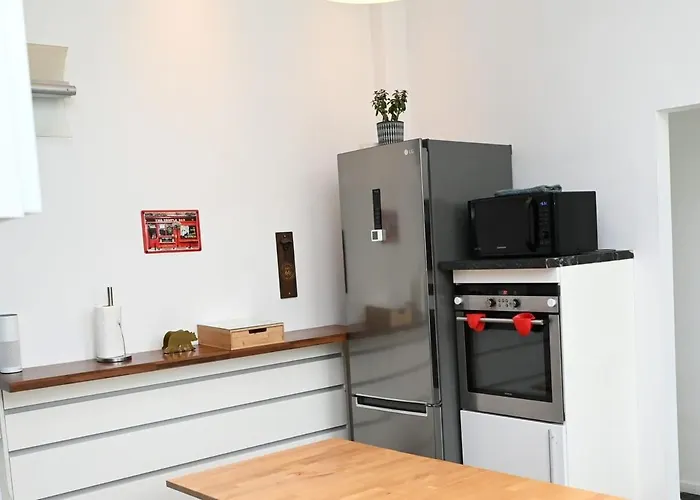 La Magnifique - Prestige - Parc - Art Et Histoire Apartment